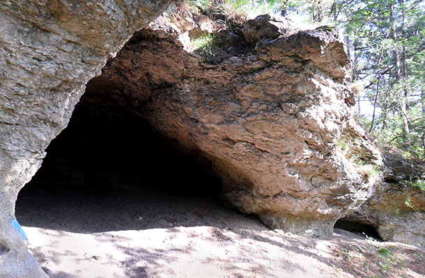 Vadlán-lik barlang